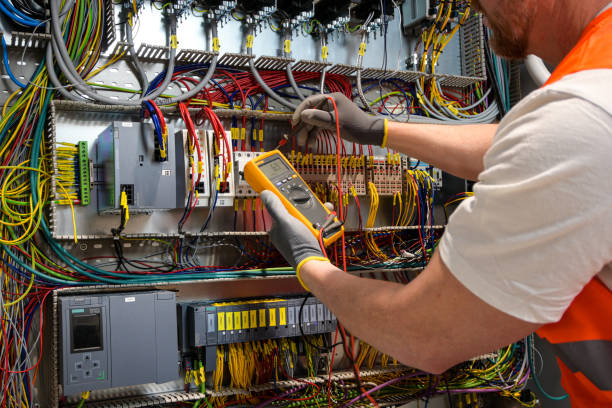 Best Affordable Emergency Electrician  in Seven Points, TX
